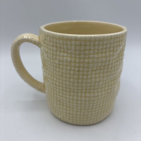 Hearth and Home Designs - 1988 Royal Butter Beans Coffee Mug Vintage Collection - Picture 4 of 7